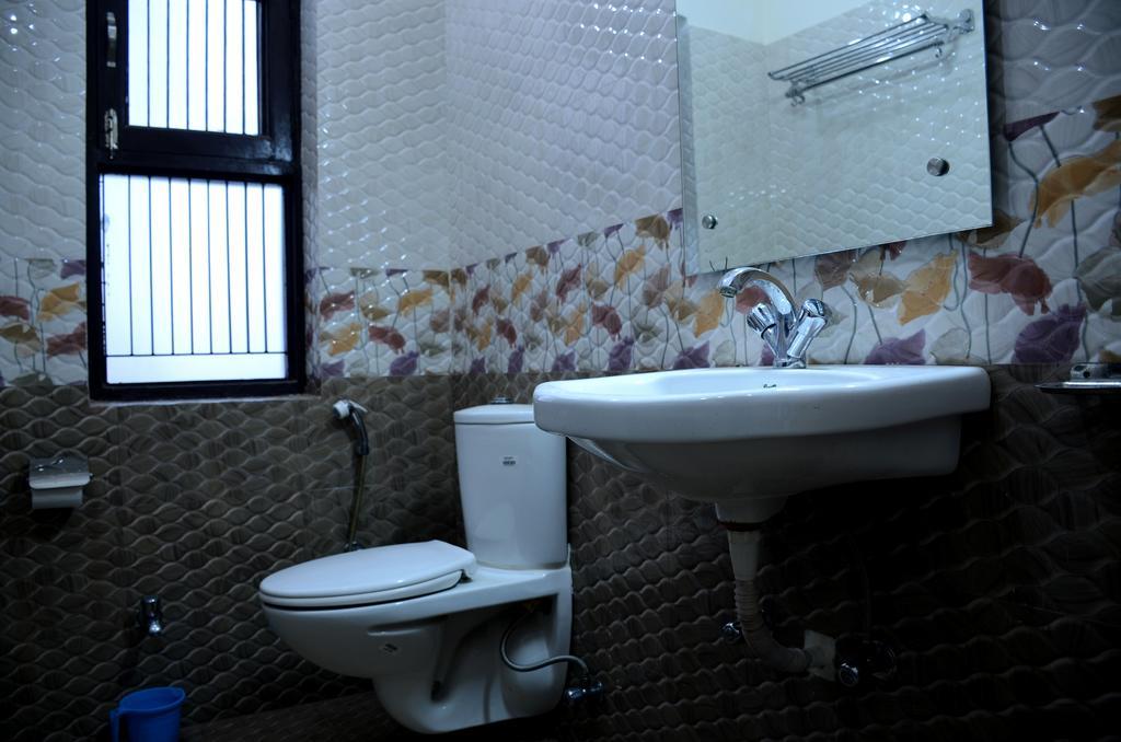 Mohini Home Stay Agra  Zewnętrze zdjęcie